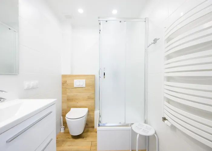 3 Maja 32b -a & C By Homeprime